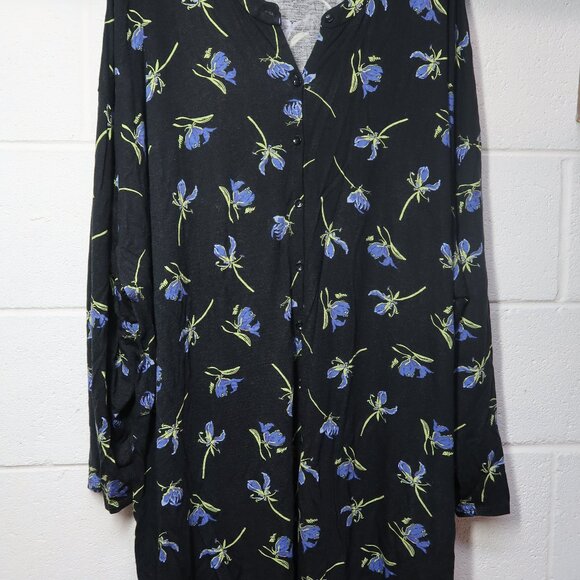 Woman Within Long Sleeve Button Up Duster in Size 3X (30-32) - Picture 3 of 9